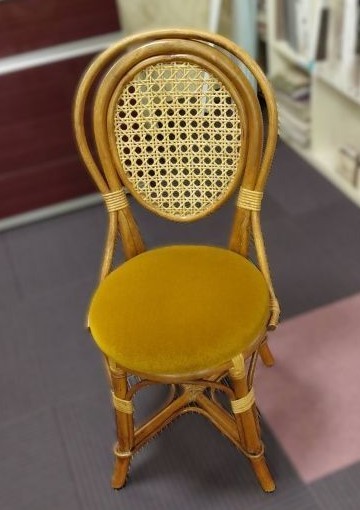 椅子張替　サンゲツ　after
