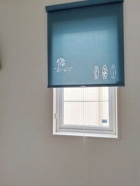 小窓ロ－ルスクリ－ン マイテックレーザ－カット