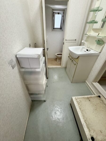 洗面化粧台 トイレ 洗濯パン ビフォー