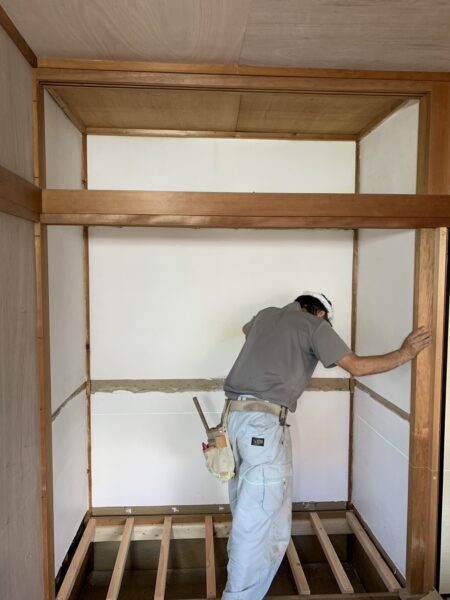 押し入れリフォーム ビフォー