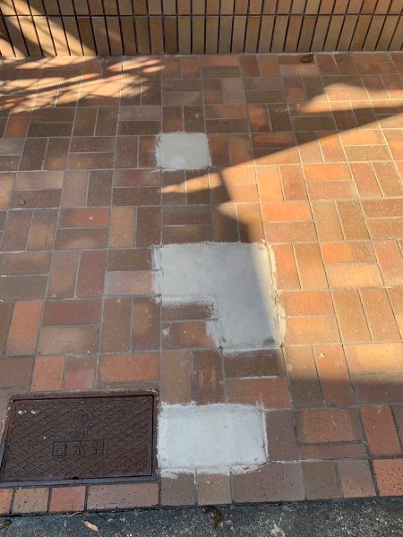 駐車場　土間　リフォーム　タイル　ビフォー