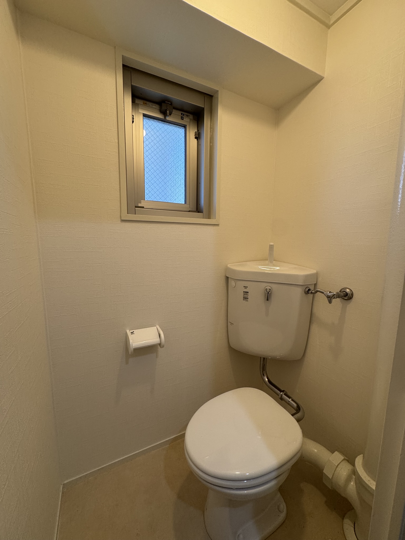 トイレリフォーム LIXIL コーナータンクトイレ