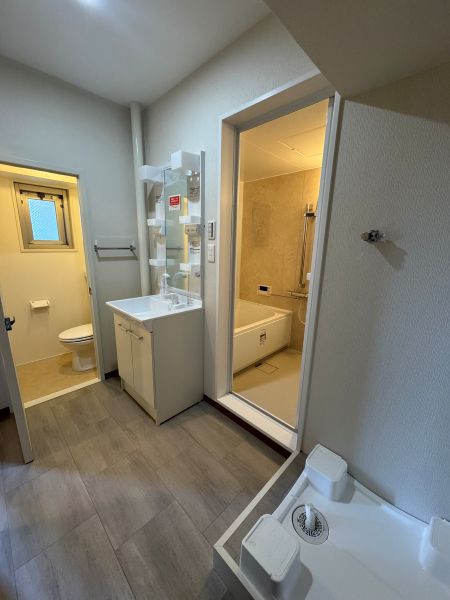 お風呂 トイレ 洗面化粧台 洗濯パン リフォーム after