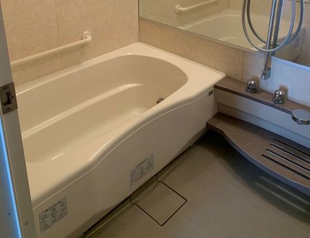 お風呂リフォーム　before 中古マンション
